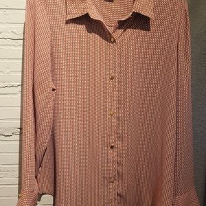 Liz Claiborne Top No Iron